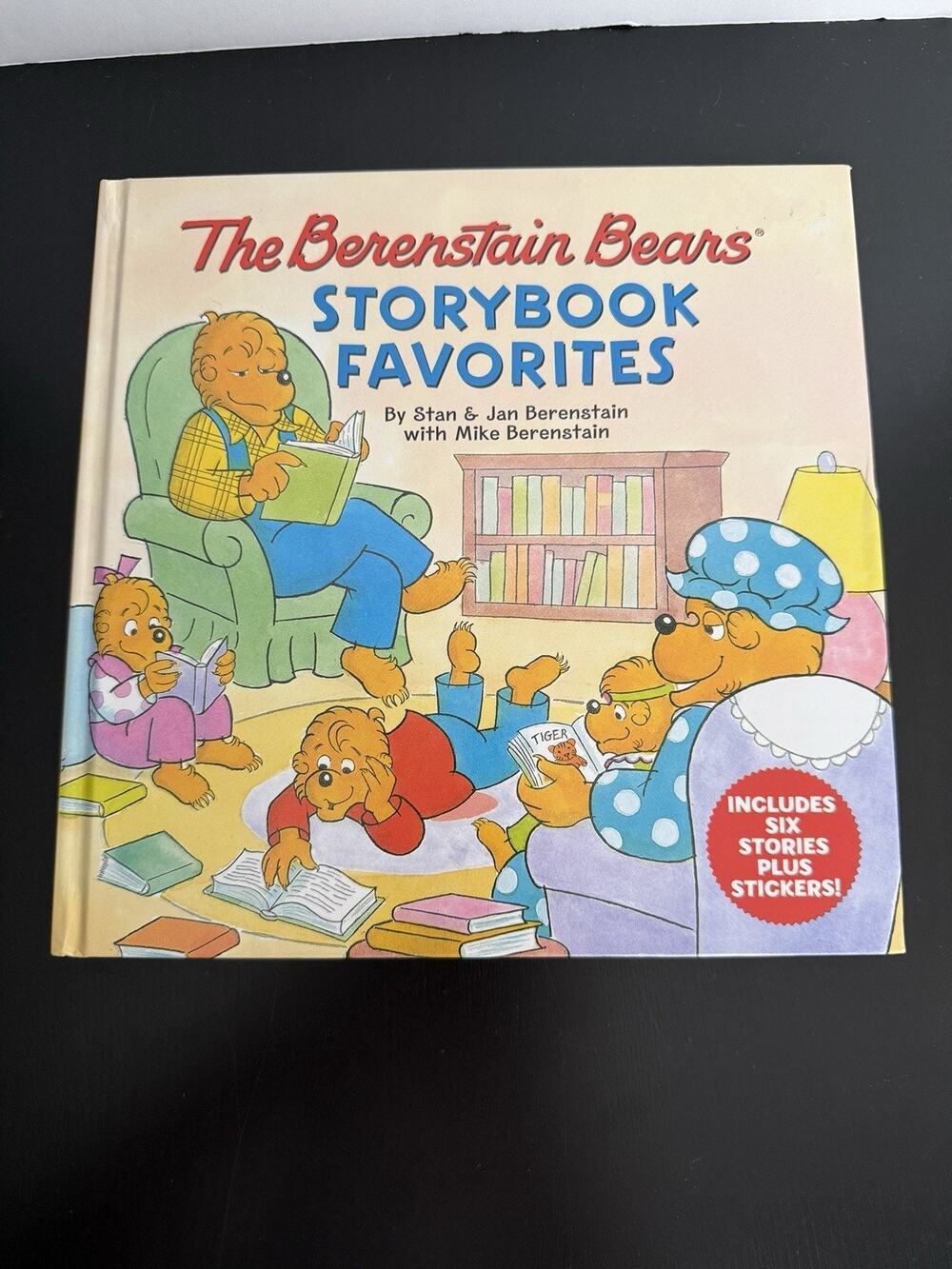 The Berenstain Bears Storybook Favorites: Includes 6 Stories W/Stickers!